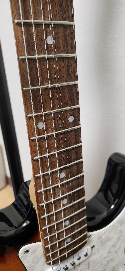 【美品】Squier Deluxe Stratocaster