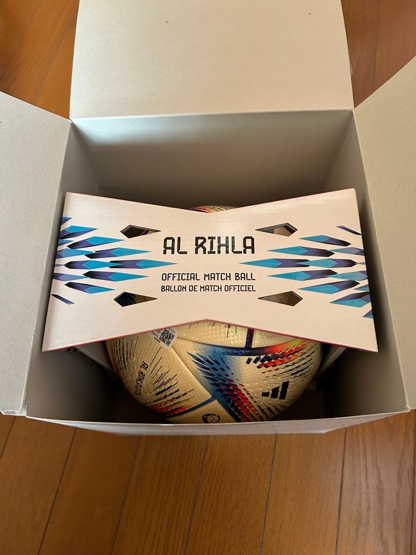 adidas FIFAワールドカップ カタール 2022 サッカーボール