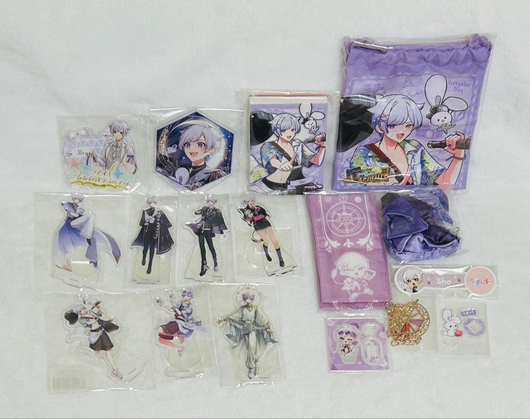 いれいす　初兎　缶バッジ　アクスタ　チェキ　A4ファイル まとめ