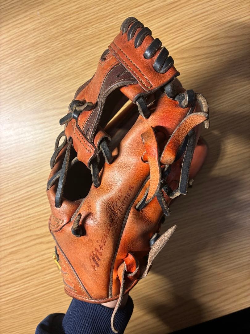 硬式内野用グローブ