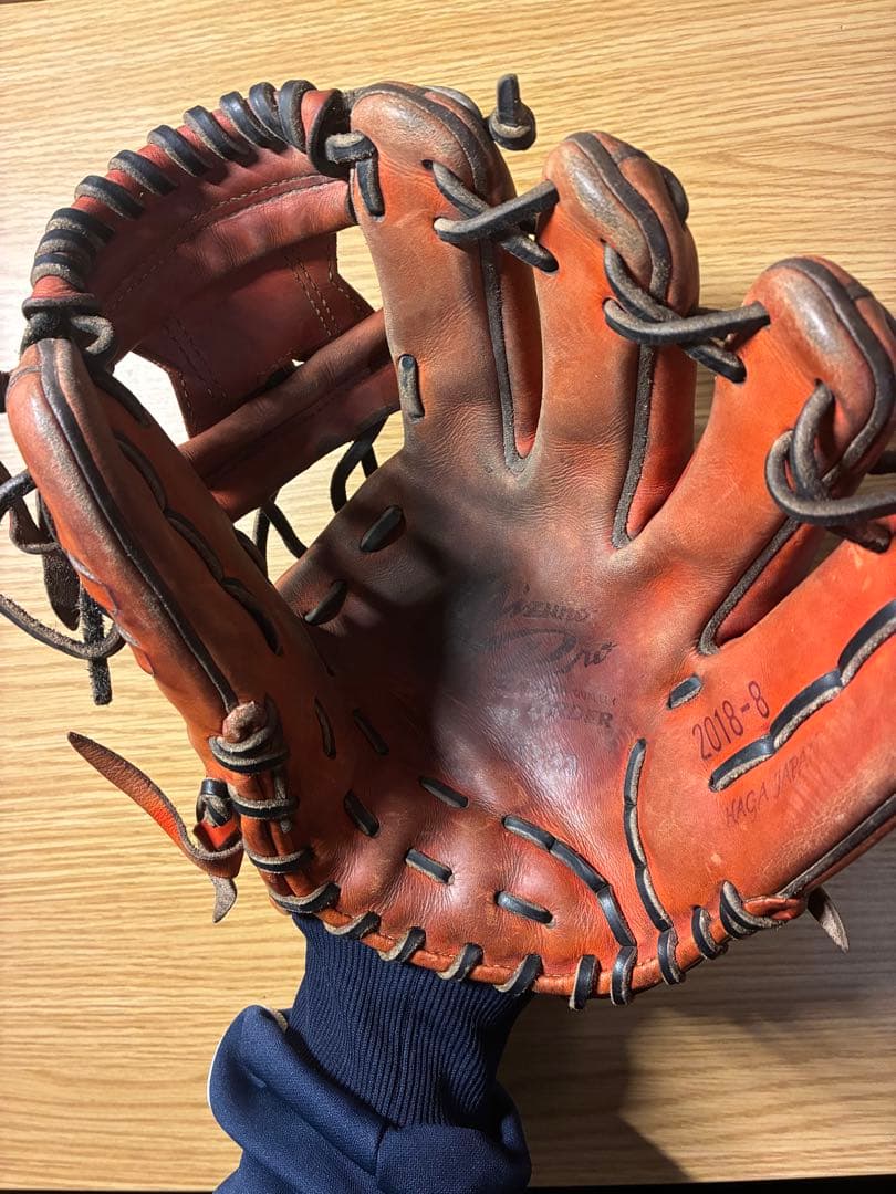 硬式内野用グローブ