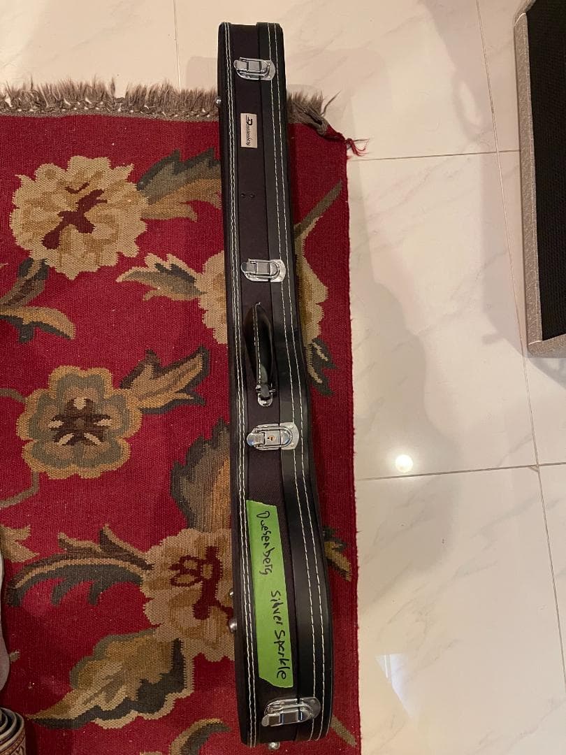 Duesenberg Starplayer ギター