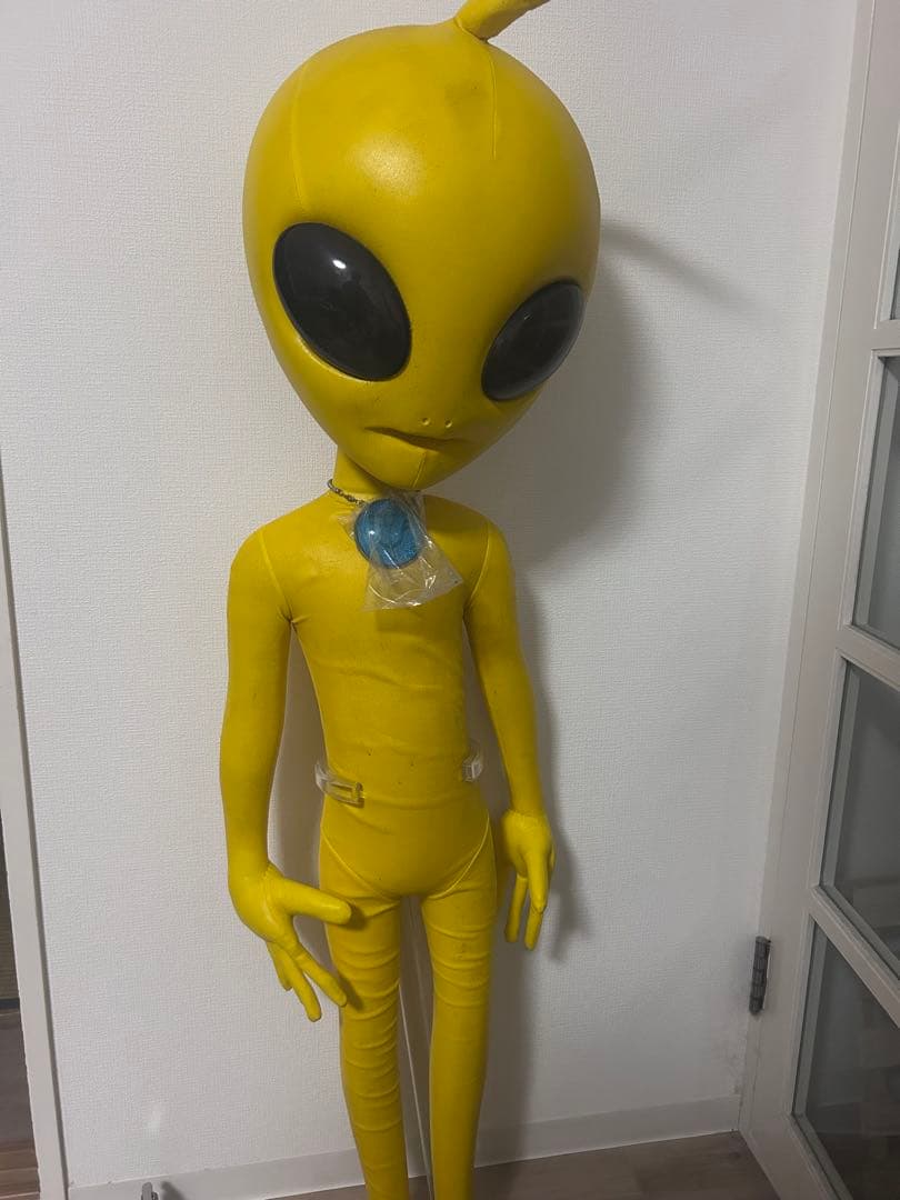 日清カップヌードル懸賞品イエローエイリアンフィギュア 約130cm