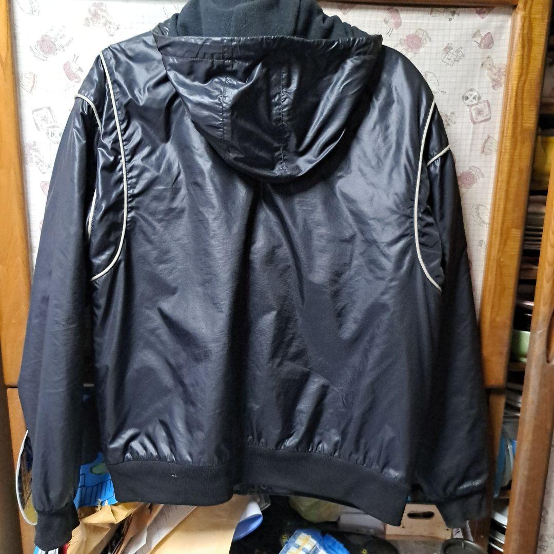 Nike ナイロンジャケット フード付き 黒