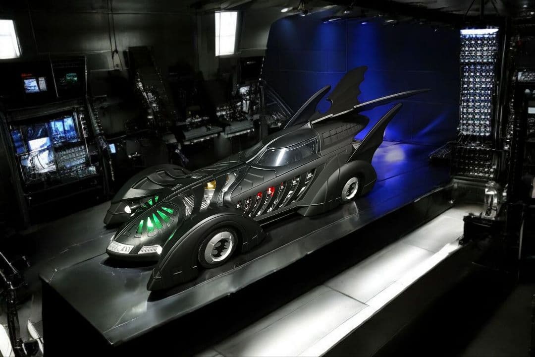 ★未使用 Wウィング バットモービル 1/18 ミニカー バットマン レア品