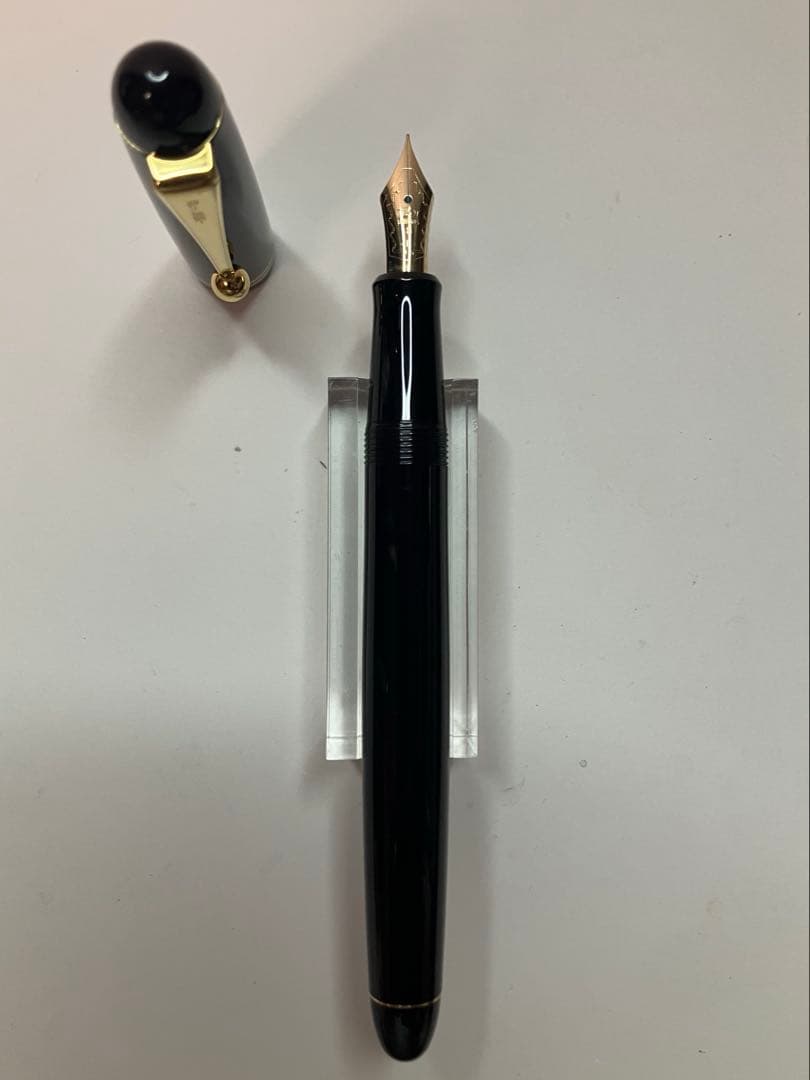 パイロット　カスタム67　レディサイズ　Ｆ（細字）万年筆