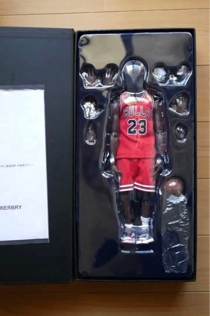 珍品　エンターベイ　マイケルジョーダン　フィギュア　JORDAN