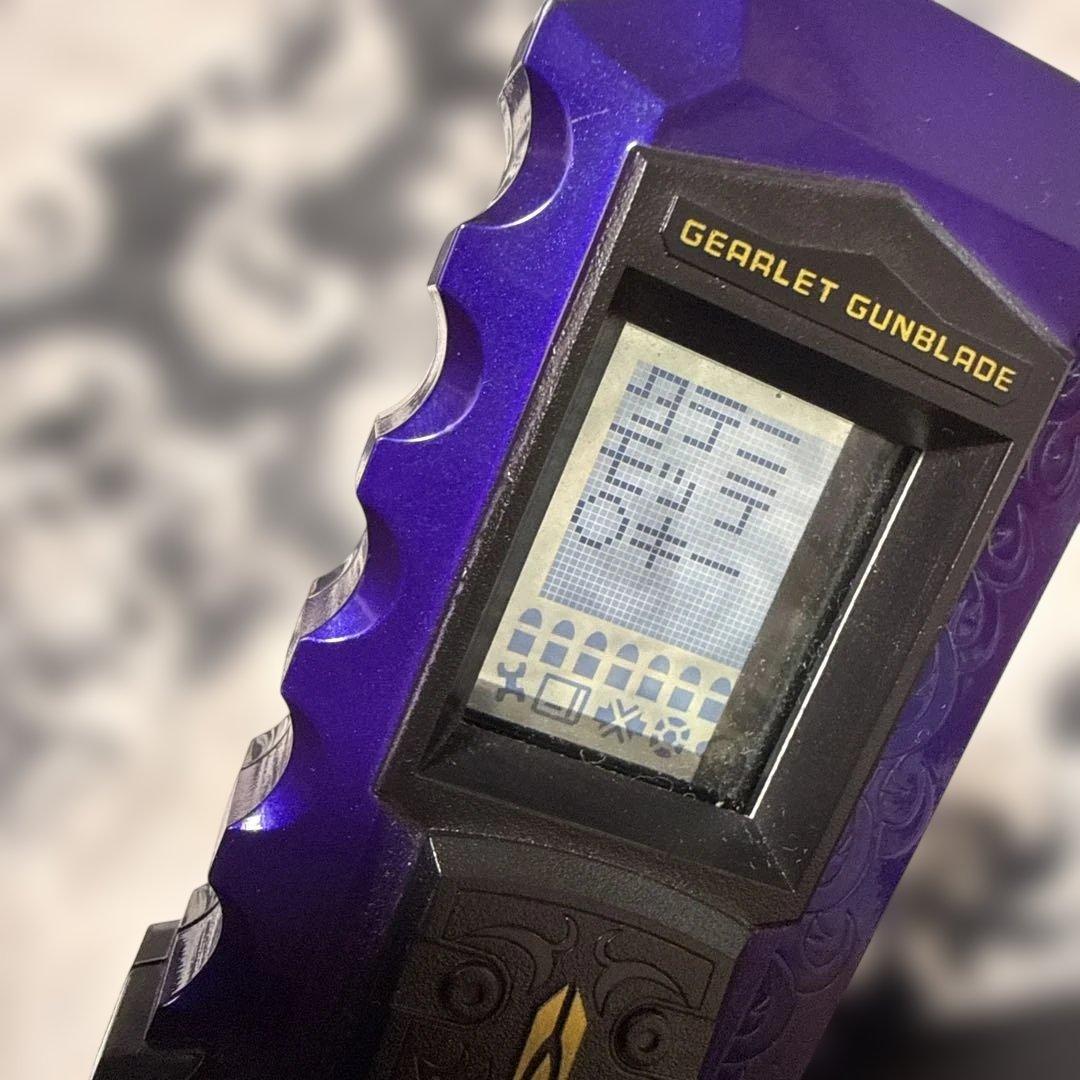 超希少 動作品 トレジャーガウスト ギアレット ガンブレード バイオレット