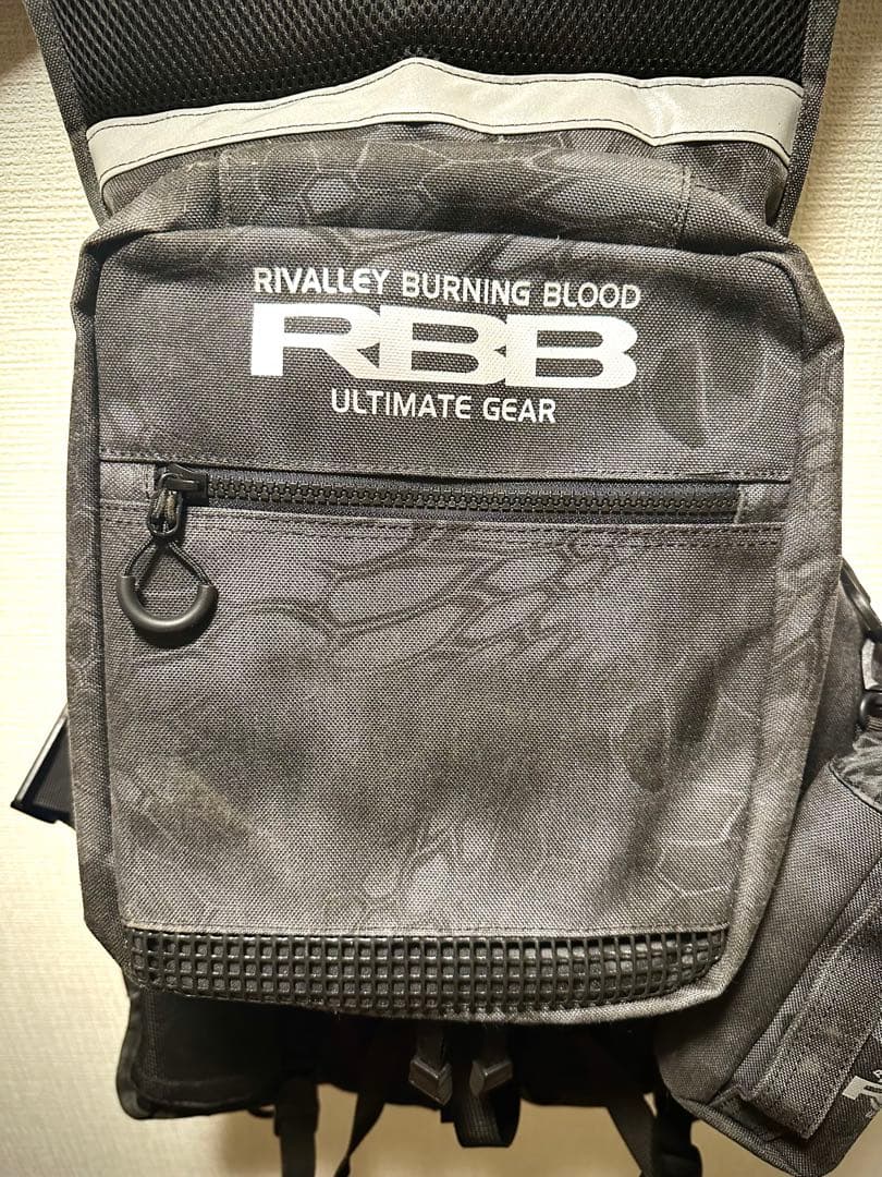 RIVALLY RBBフィッシングベスト2●新品未使用●リバレイ