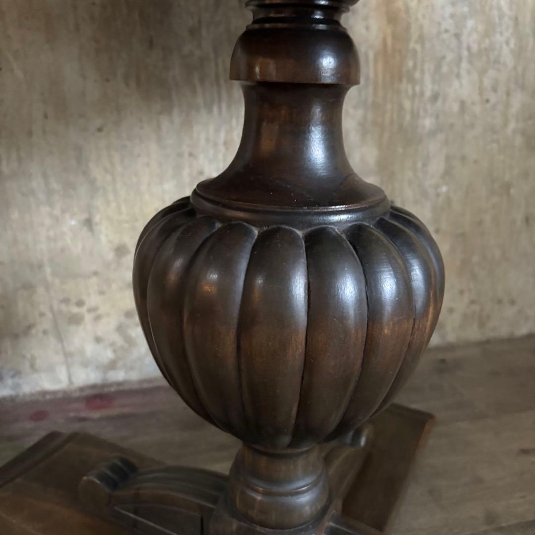 ヴィンテージ　ラウンドテーブル　コーヒーテーブル　クラシカル