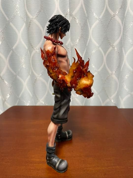 改造・リペイント　ワンピース　ポートガス・D・エース