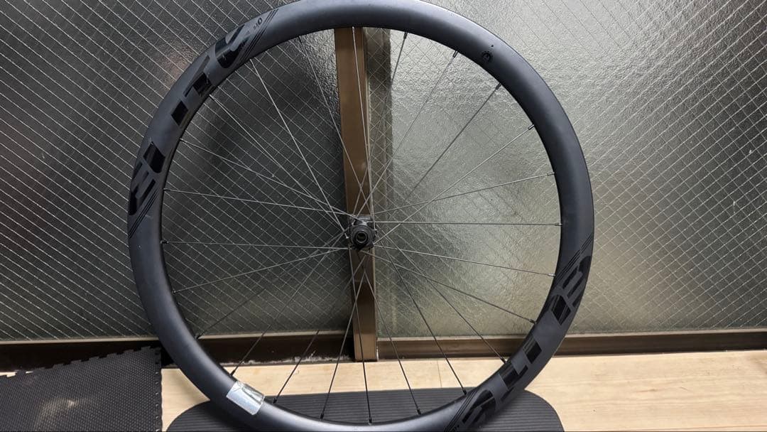 EliteWheels EDGE40D ディスクホイール