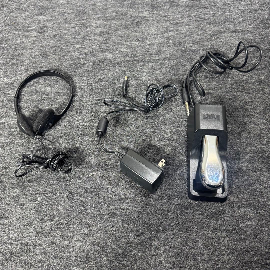 KORG 電子ピアノ キーボード D1 2020年製 ケース付き d5206