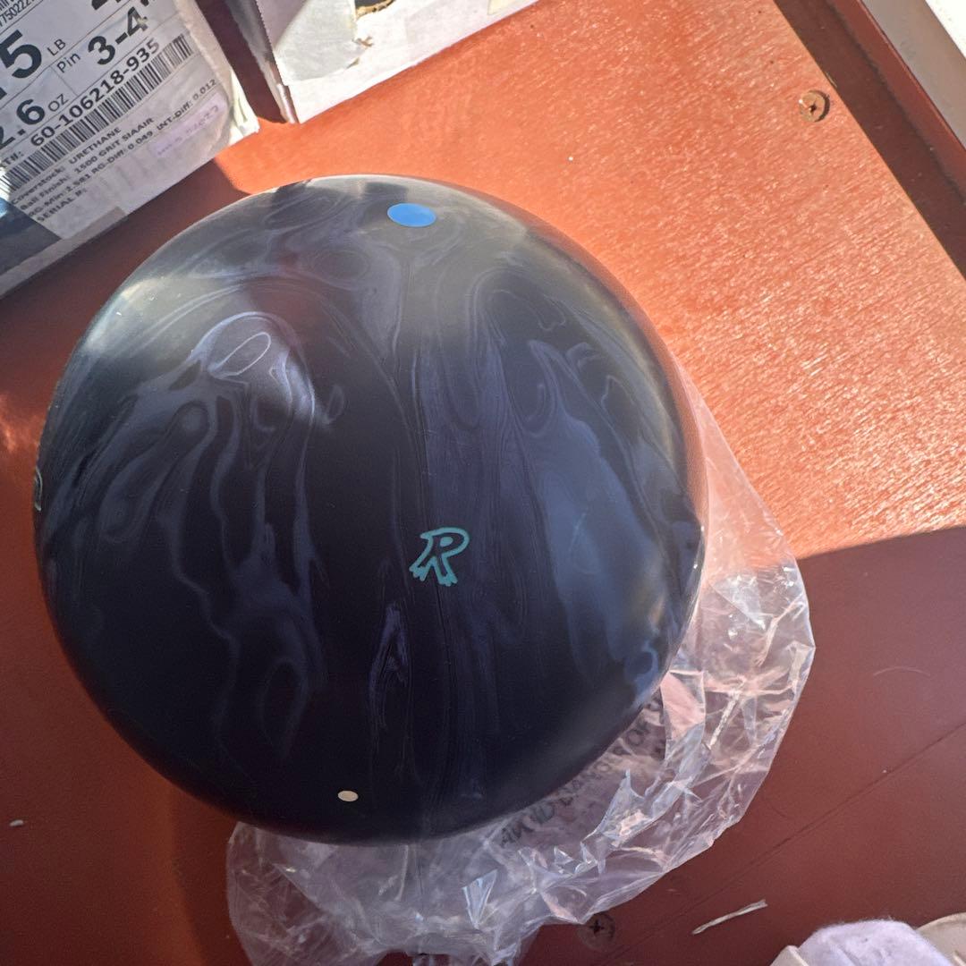 Incognito ボウリングボール 15 lb ブラック/ブルー