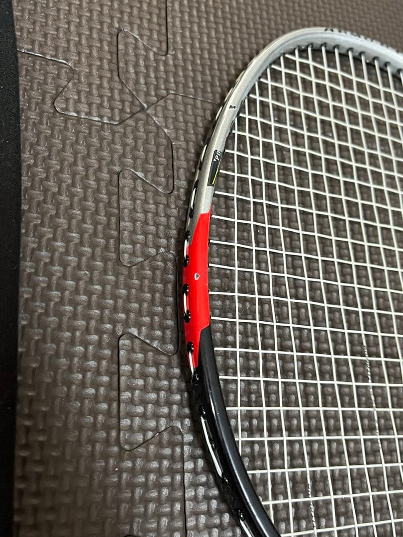 【希少・美品】YONEX アーマーテック700バドミントンラケット