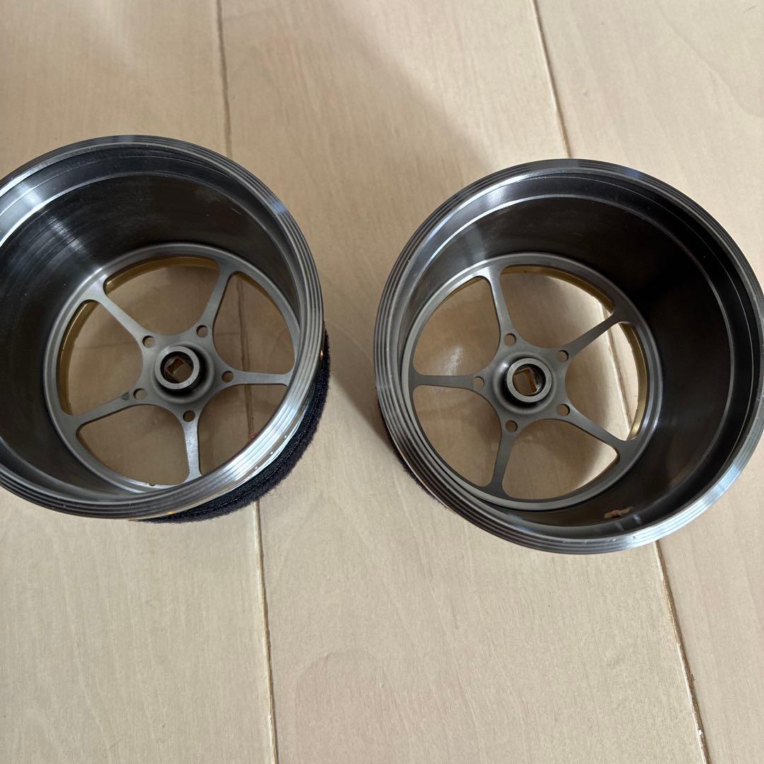 Daiwa トーナメントサーフ45 交換用スプール　2個セットケース付き