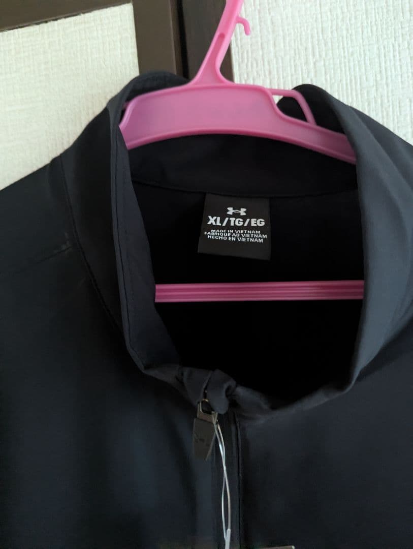UNDER ARMOUR トレーニングジャケット XL ブラック