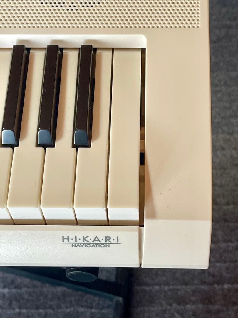 CASIO HIKARI 61鍵 電子キーボード