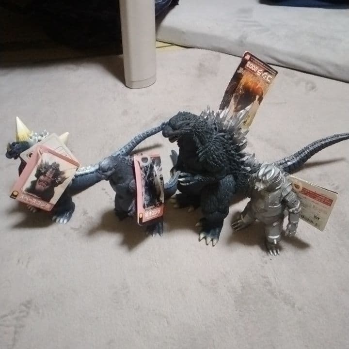 ムービーモンスターシリーズ ゴジラ2003などセット