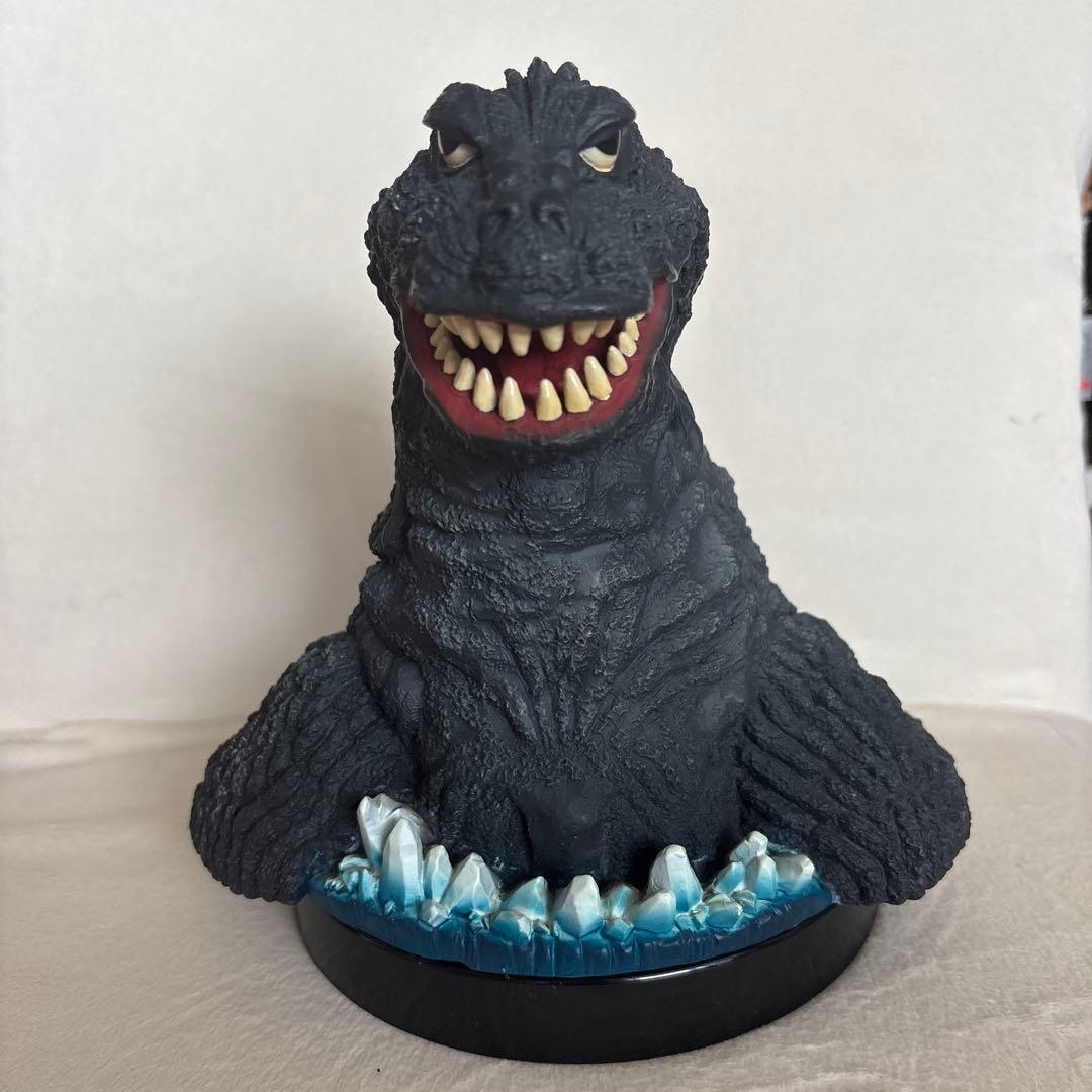 胸像フィギュアケース付 キンゴジ ネクタイ