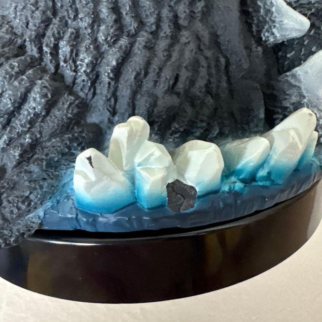 胸像フィギュアケース付 キンゴジ ネクタイ