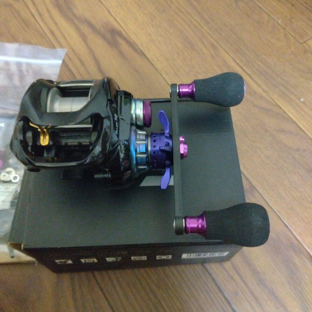 美品ジリオン10 左巻きリール 黒/紫　検スティーズ　アルファス　タトゥーラ