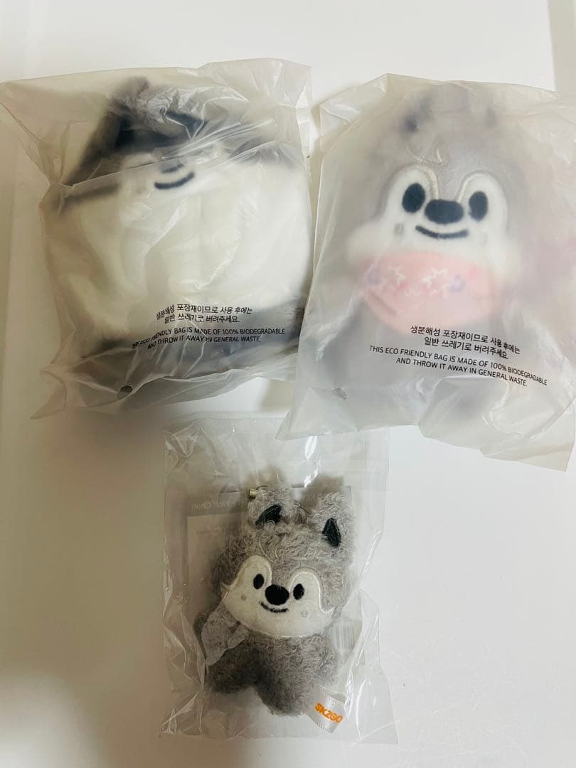 スキズ　skzoo ペンミ　ウルフチャン　10cm ぬい　アウトフィット