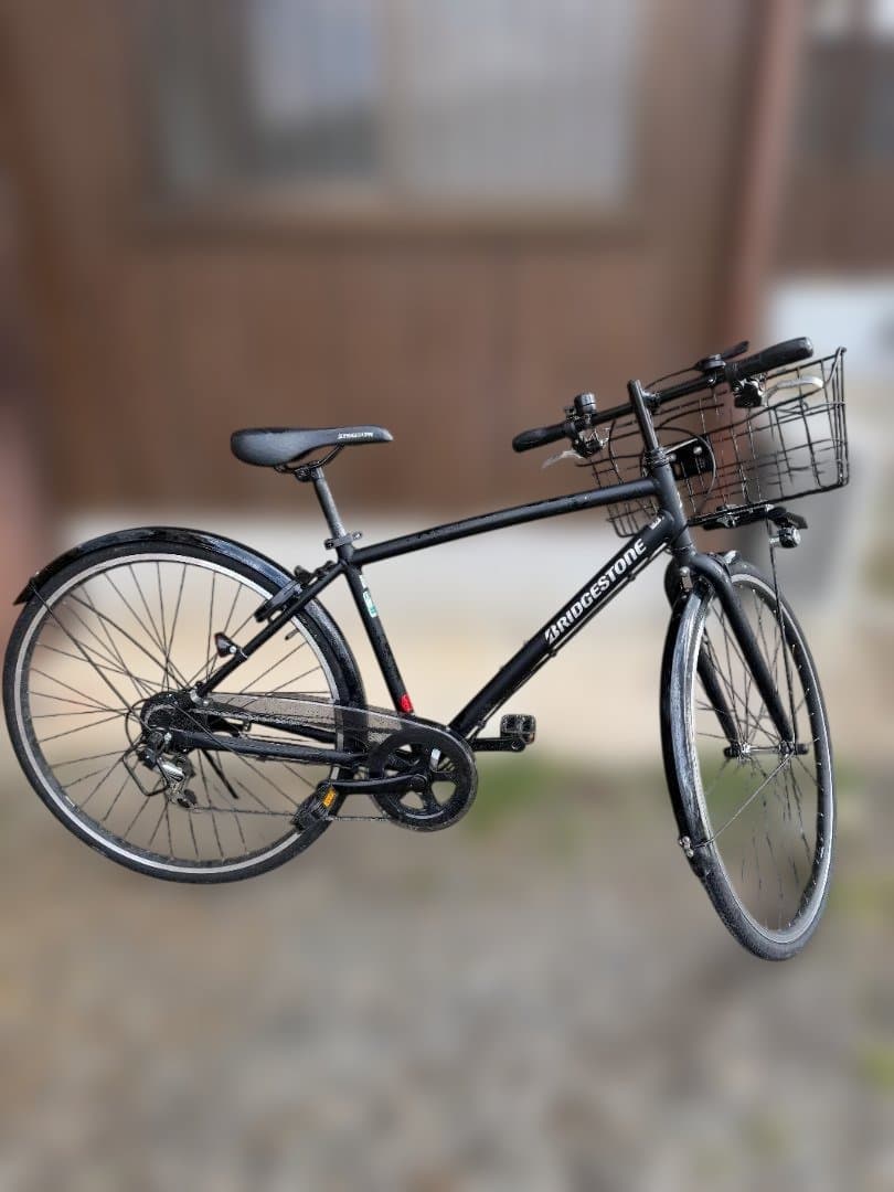 2/11値下げ実施　ブリヂストン クロスバイク 黒 前バスケット付き