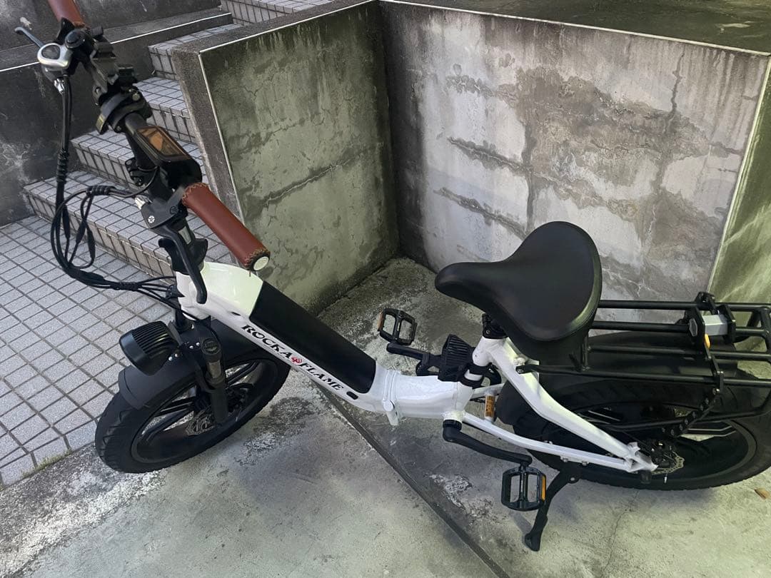 ロカフレーム　電動自転車