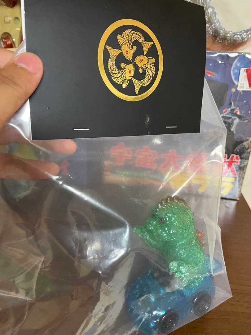 赤目天使　ゴジラ ソフトビニールフィギュア 車両付き　ソフビ