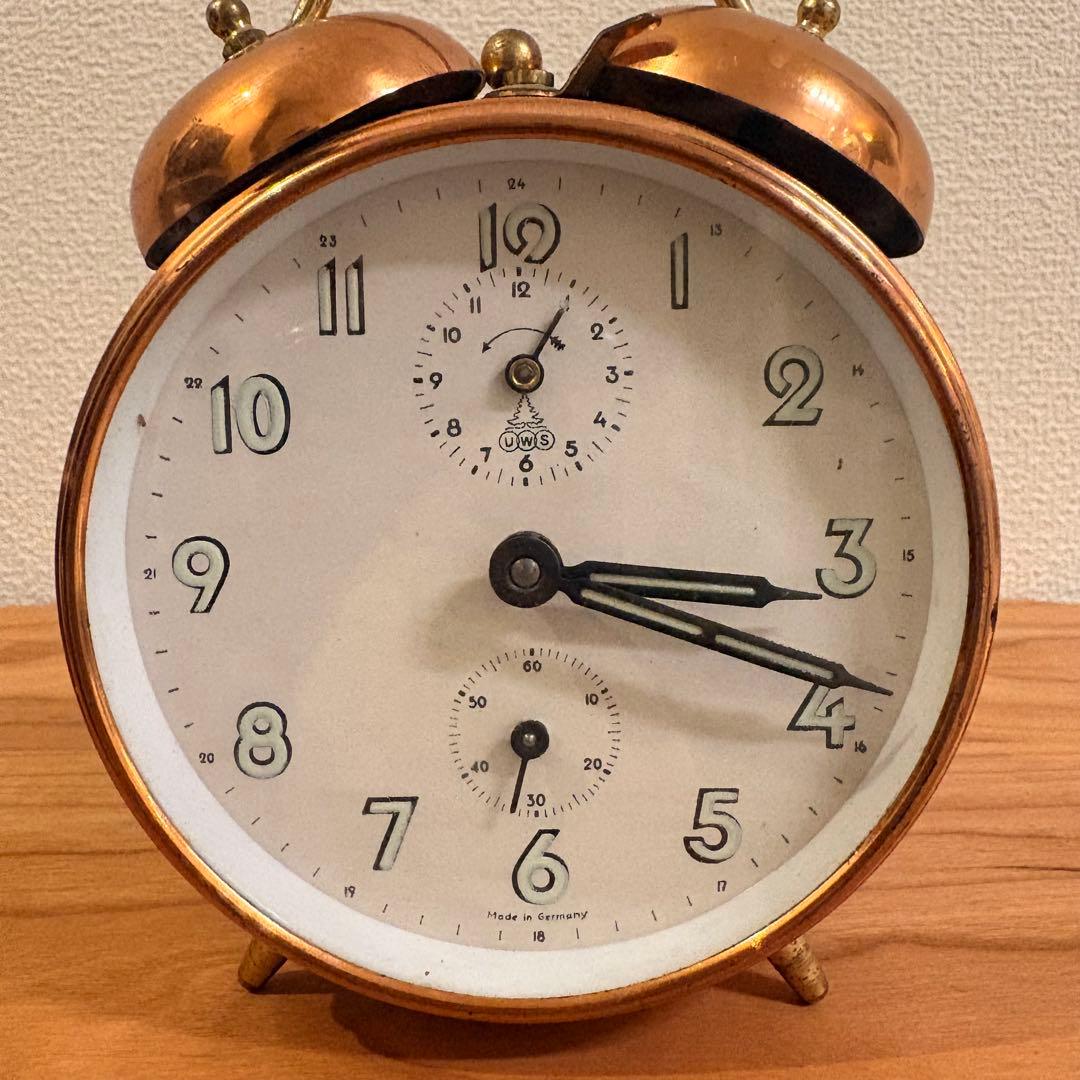 ドイツ製 UWS アンティーク目覚まし時計