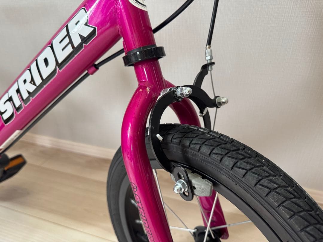 美品　STRIDER 14x ピンク キッズバイク　ストライダー　付属品あります