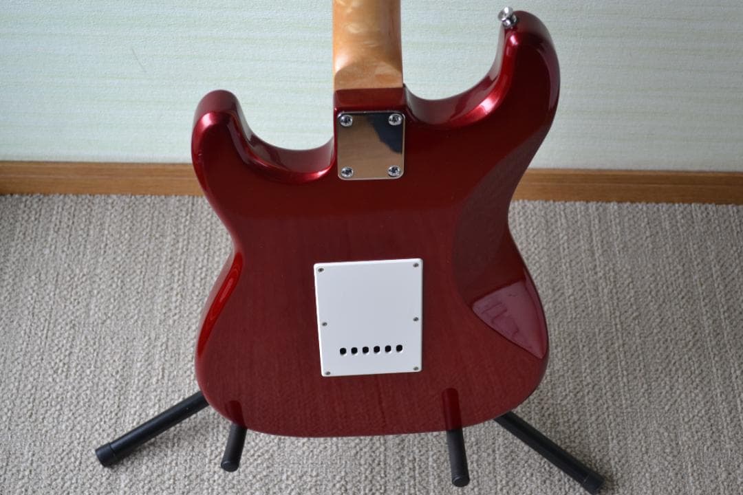 Photogenicフォトジェニック　エレキギターストラトタイプ赤