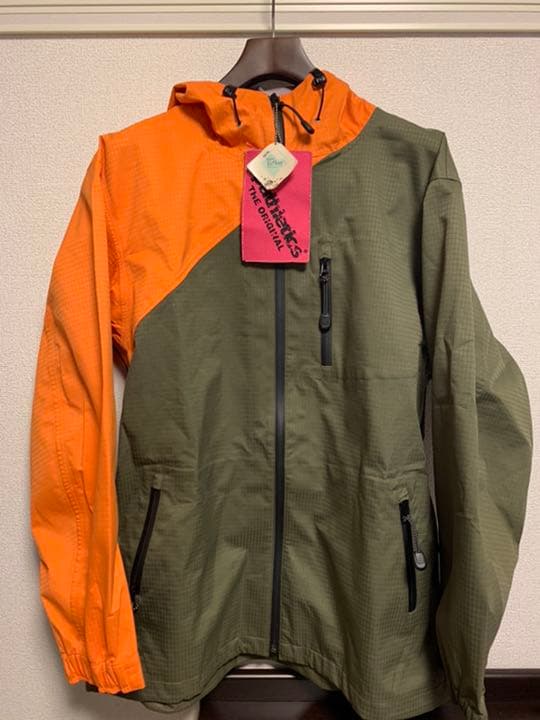 np athletics スノーウェア　Lサイズ