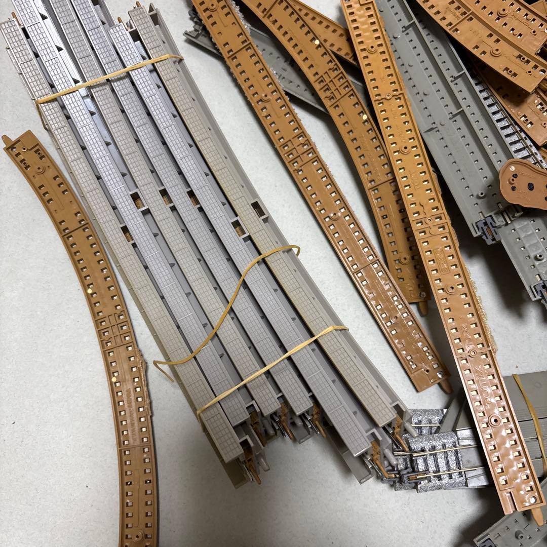 レール 多数部品大量まとめ出品ジャンク品tomix 他 車両6台　値引きできます