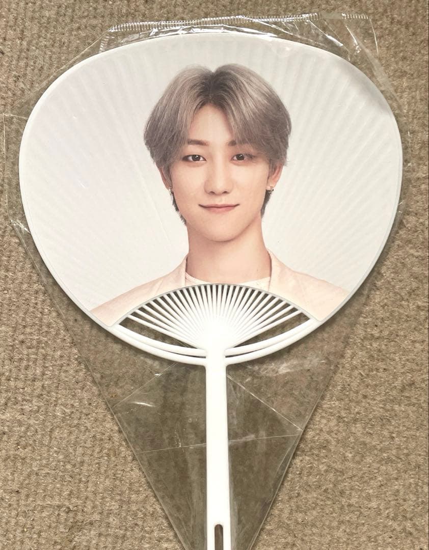 セブチ　トレカ　ペンライト　ボンボンイ　ぬいぐるみ　グッズ　まとめ売り