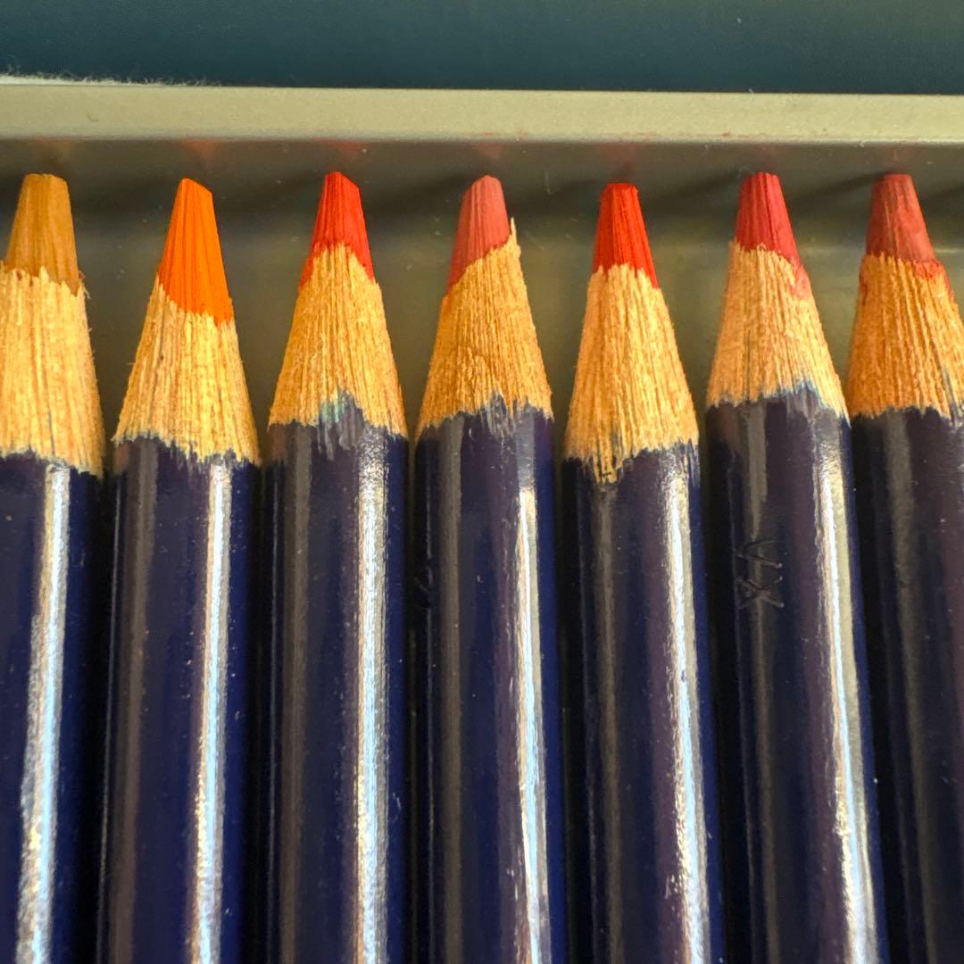 ダーウェント　インクテンスペンシル　水彩色鉛筆　72色