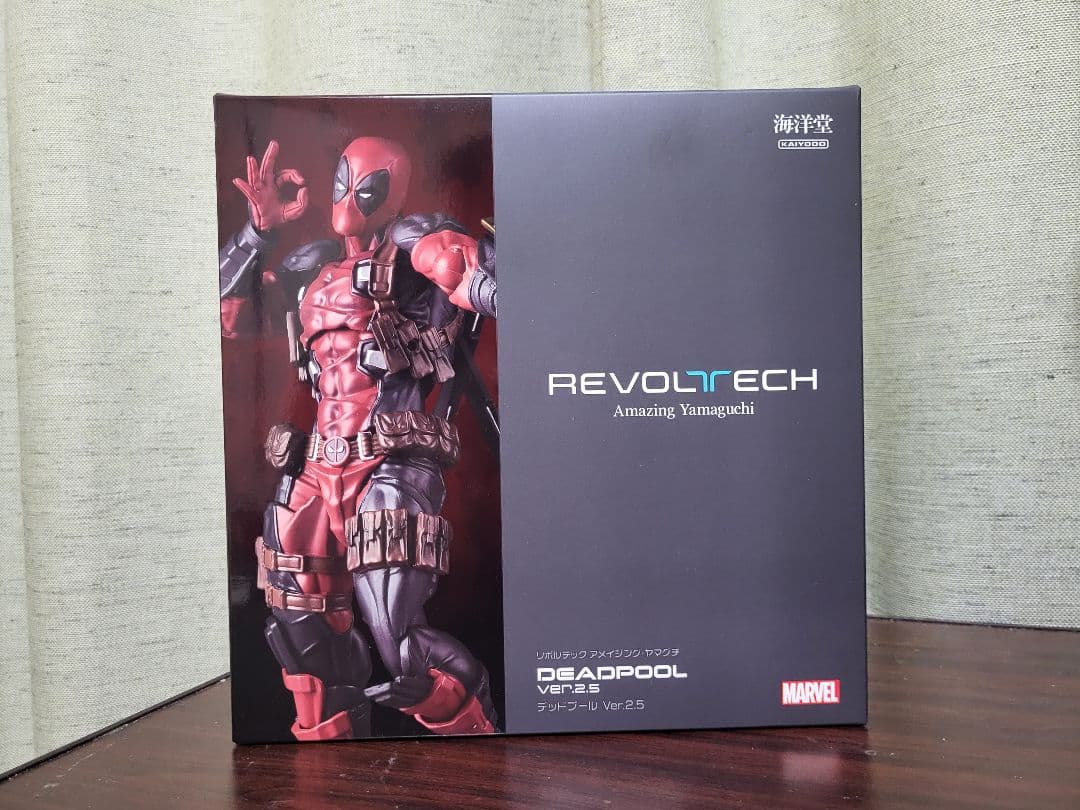 Revoltech デッドプール Ver.2 フィギュア