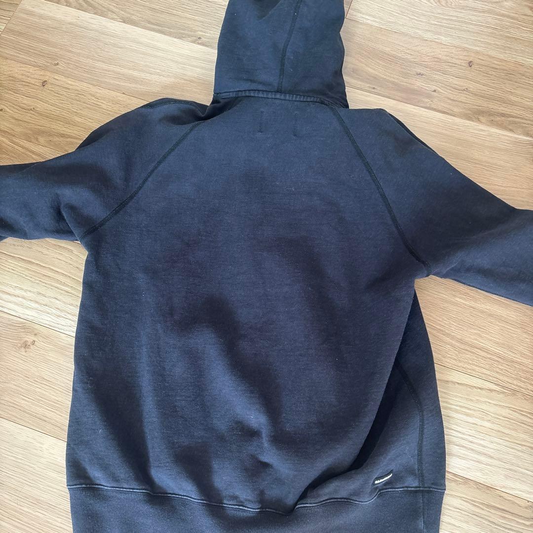 BRISTOL REIGNING CHAMP フーディ黒 L