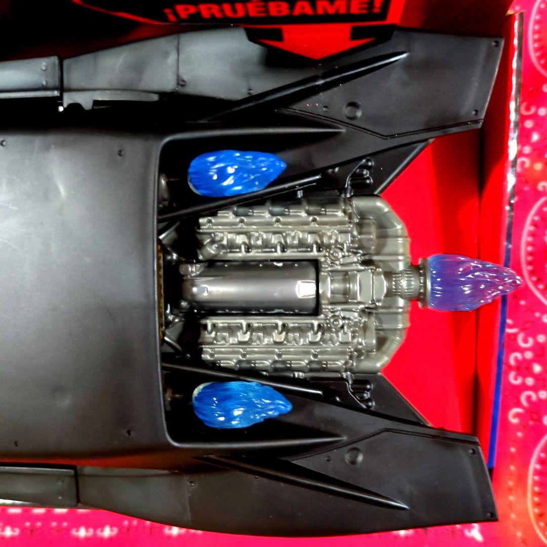 THE BATMAN　／♦ バットモービル 【新品／未使用】