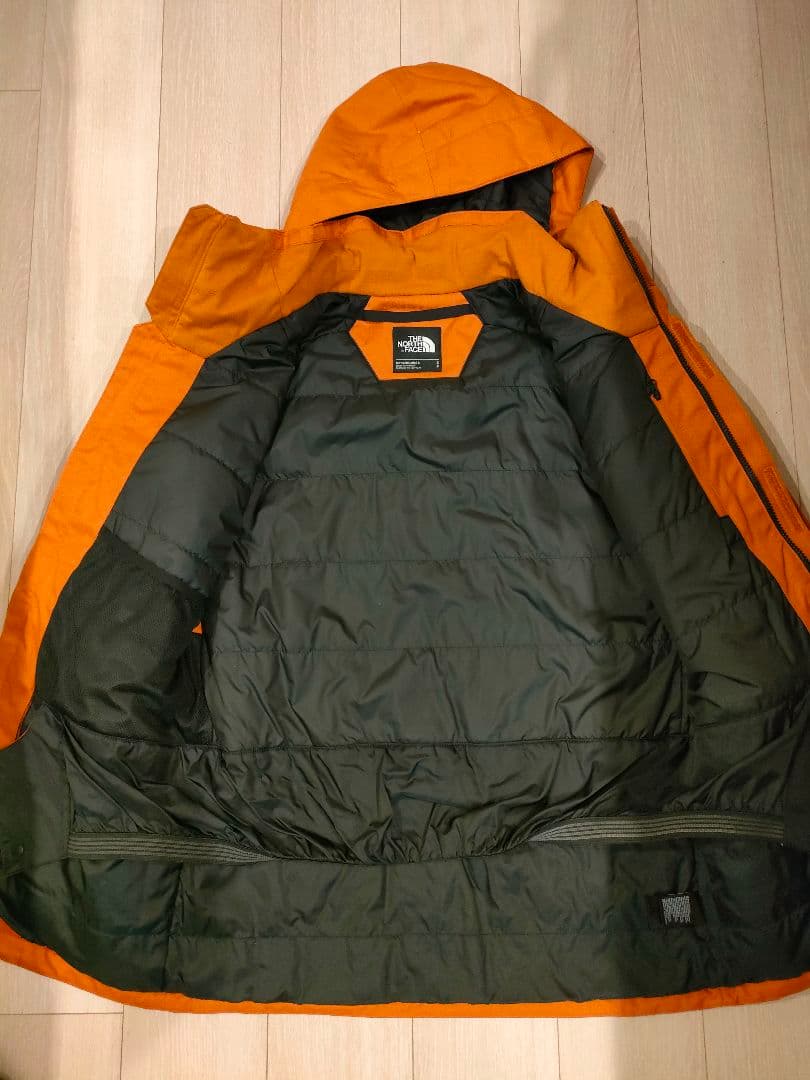 US限定モデル　ザノースフェイス　スノーボードウェア　メンズ