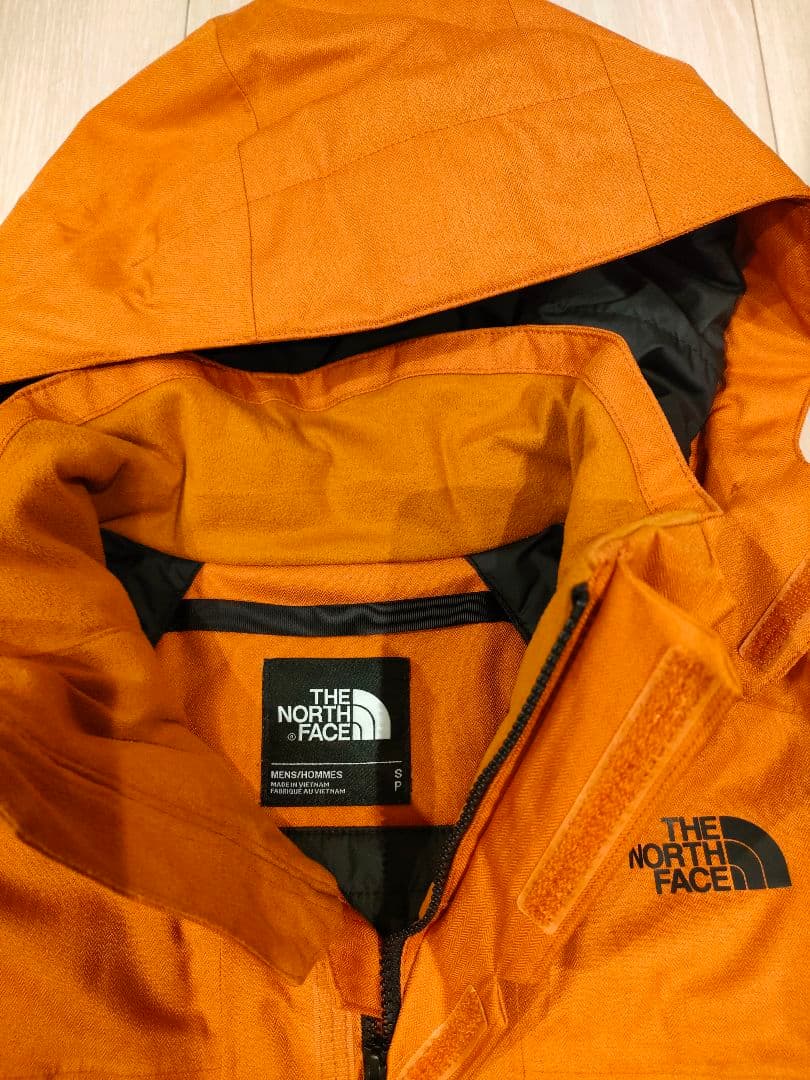 US限定モデル　ザノースフェイス　スノーボードウェア　メンズ