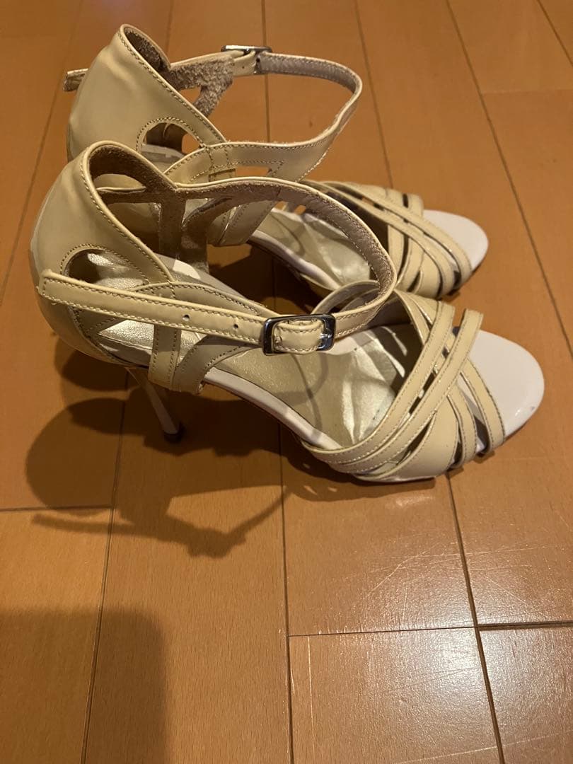 アルゼンチンタンゴシューズ mileva 24,5cm ベージュ