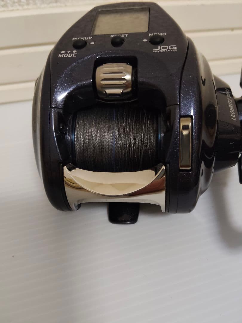 DAIWA　ダイワ　23レオブリッツ　300Ｊ　電動リール　人気モデル　中古