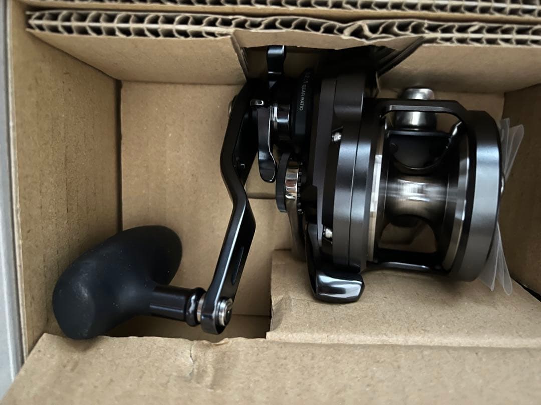 シマノ オシアジガー　　Fカスタム　2001NRHG 新品