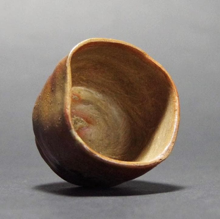 人間国宝　金重陶陽　窯変四方ぐい吞 M341