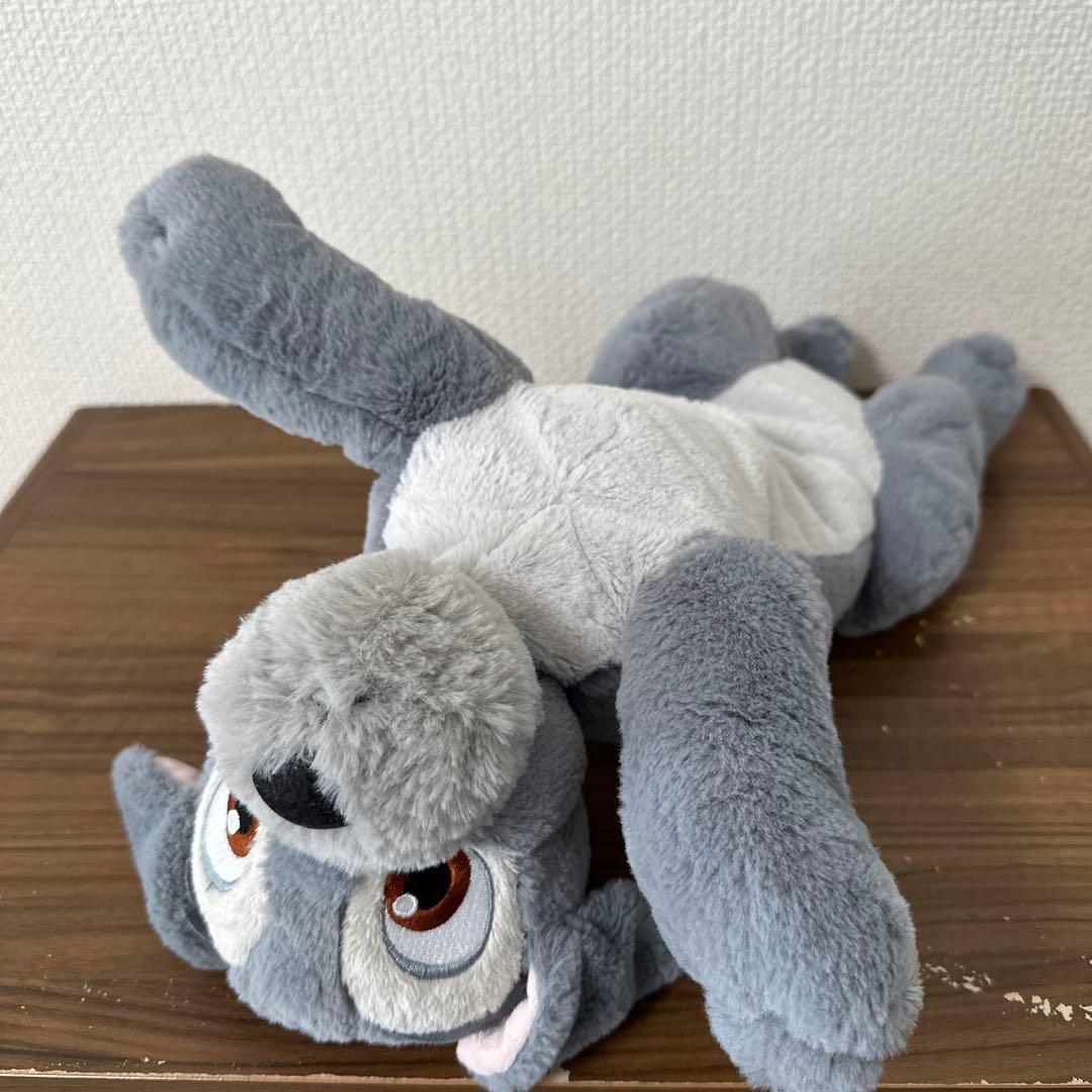 【希少】　ディズニーストア　わんわん物語　トランプ　寝そべりぬいぐるみ