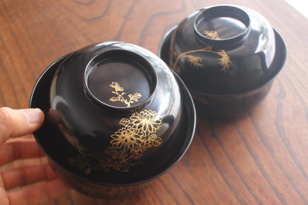 時代逸品！端正な時代黒漆に極上菊蘭蒔絵の映える四つ椀（検懐石道具蒔絵椀茶道具