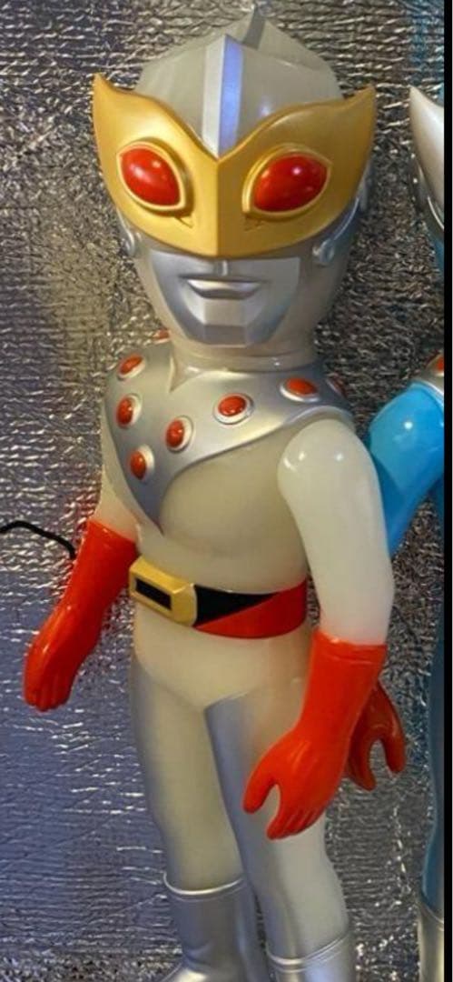 f*7様 蓄光版 サンダーマスク 27cm 無版権 パチ怪獣