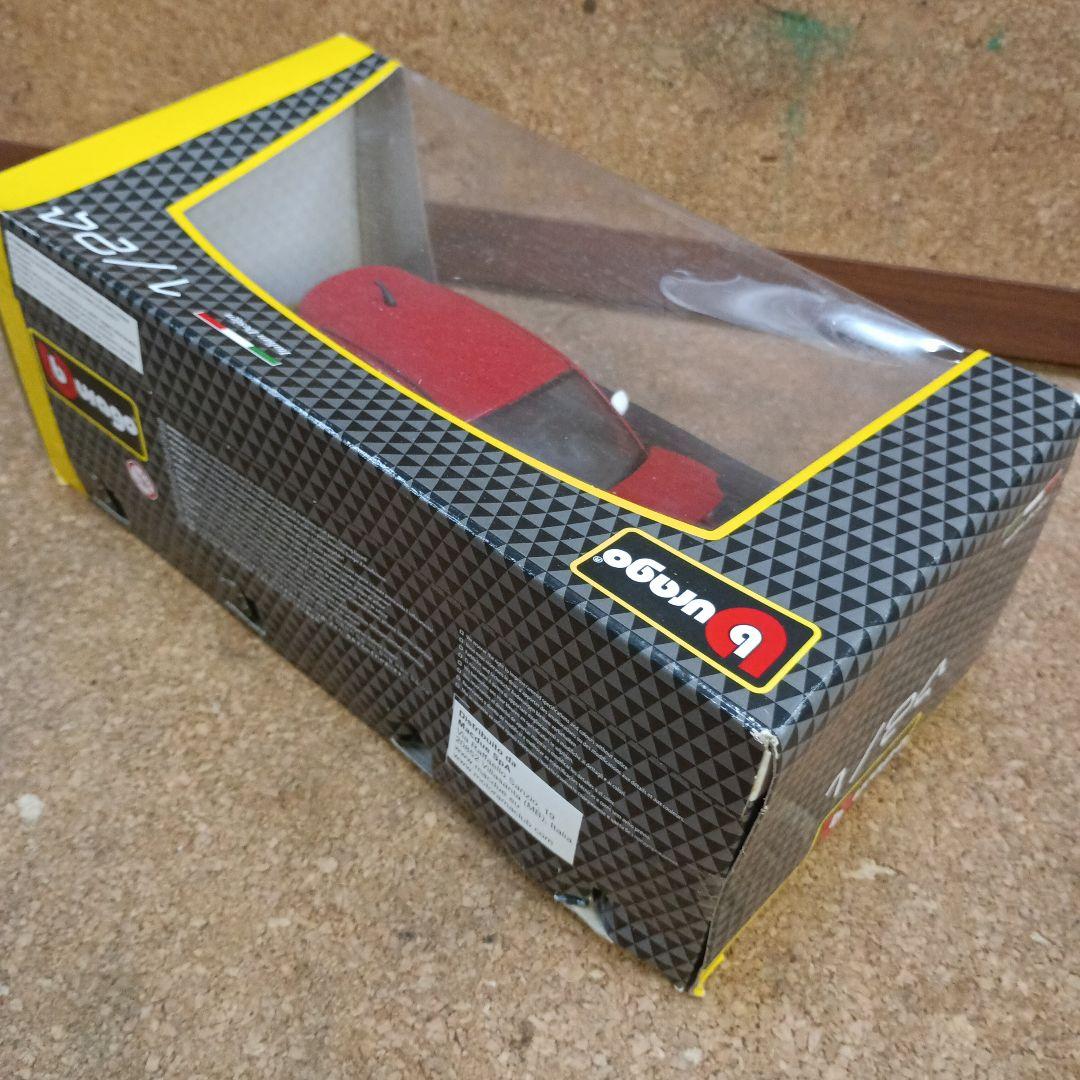 Bburago ABARTH 500 1/24 ミニカー